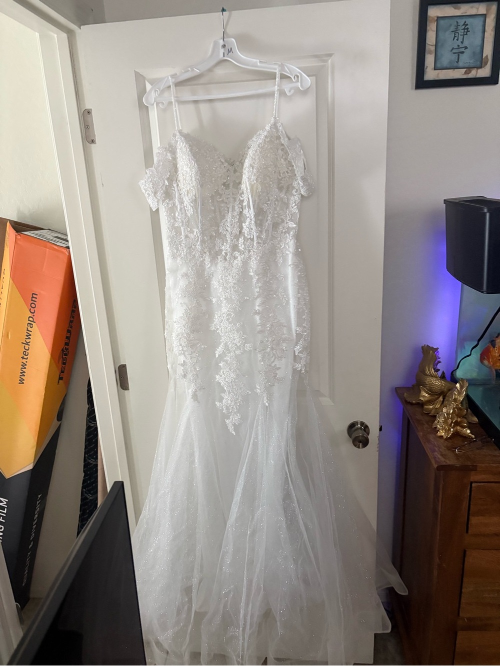 David's Bridal White Lace Mermaid Wedding Dress